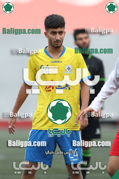 پرسپولیس 4–2 مقاومت