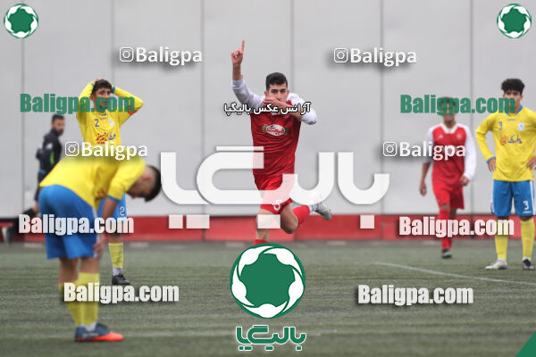 پرسپولیس 4–2 مقاومت