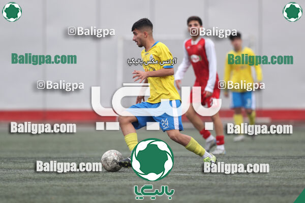 پرسپولیس 4–2 مقاومت