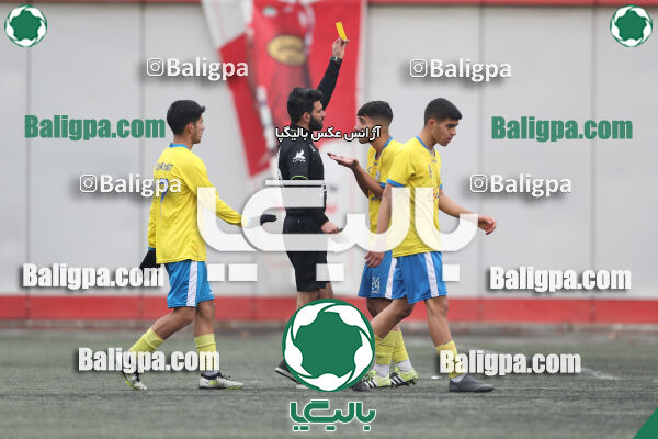 پرسپولیس 4–2 مقاومت