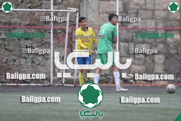 پرسپولیس 4–2 مقاومت