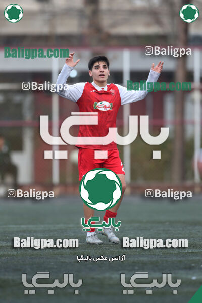 پرسپولیس 4–2 مقاومت