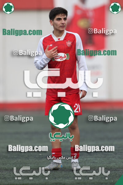 پرسپولیس 4–2 مقاومت