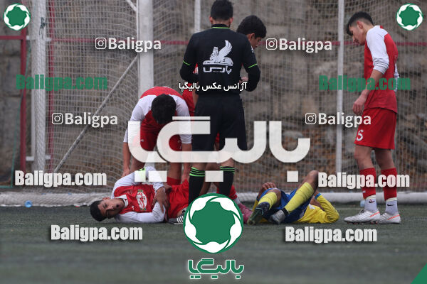 پرسپولیس 4–2 مقاومت