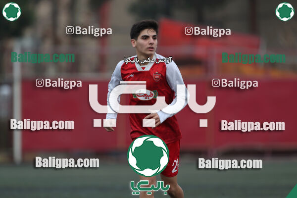 پرسپولیس 4–2 مقاومت