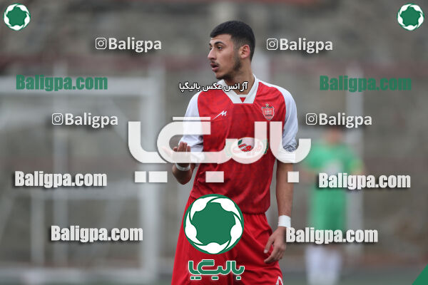 پرسپولیس 4–2 مقاومت