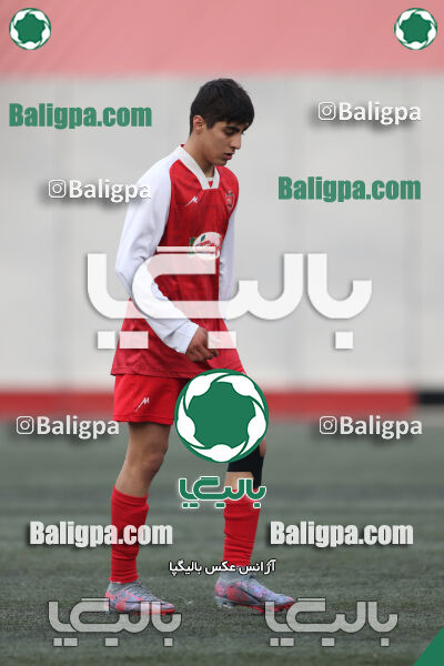 پرسپولیس 4–2 مقاومت