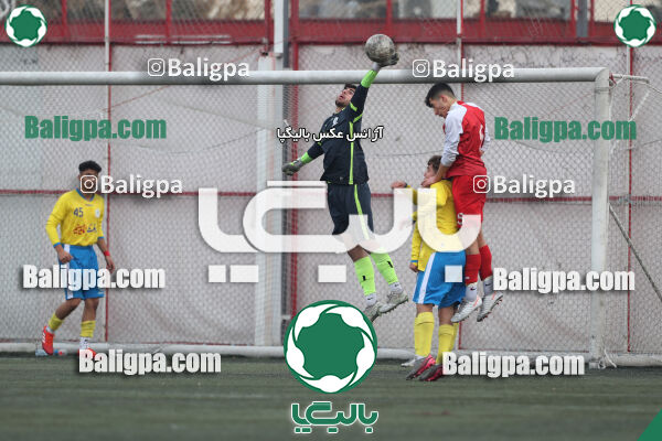 پرسپولیس 4–2 مقاومت