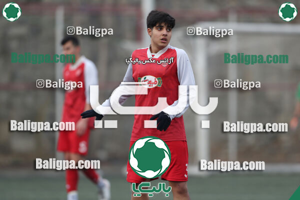 پرسپولیس 4–2 مقاومت