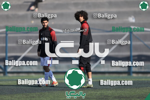 ماهور ری 1–2 پدیده غرب پویان