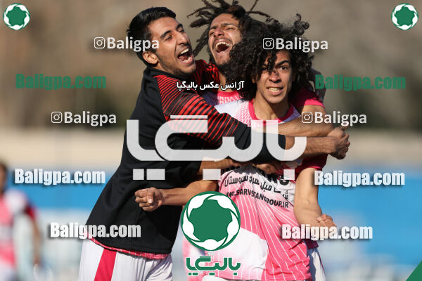 ماهور ری 1–2 پدیده غرب پویان