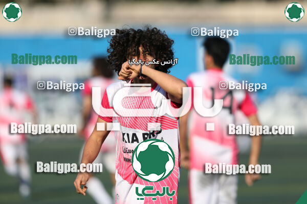 ماهور ری 1–2 پدیده غرب پویان
