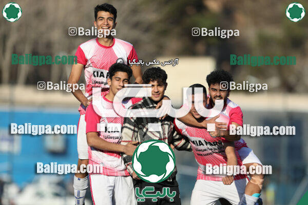 ماهور ری 1–2 پدیده غرب پویان
