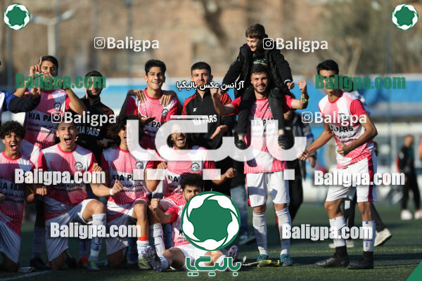 ماهور ری 1–2 پدیده غرب پویان