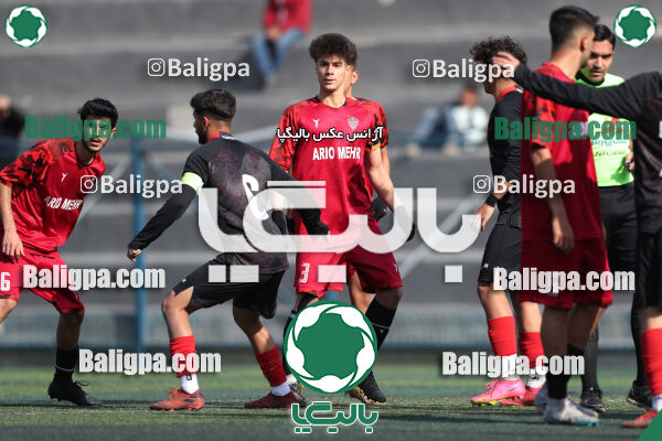 آریو مهر 0–3 پرسپولیس