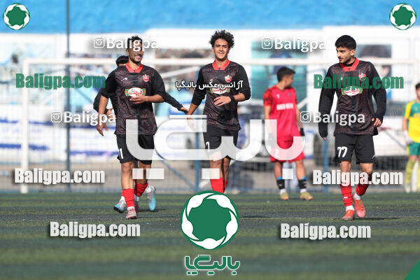 آریو مهر 0–3 پرسپولیس