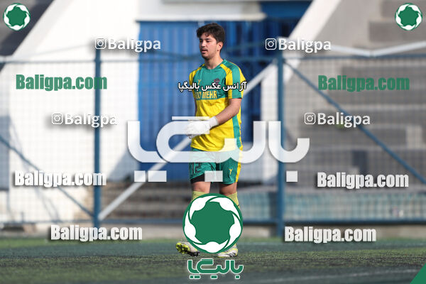 آریو مهر 0–3 پرسپولیس