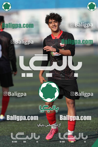 آریو مهر 0–3 پرسپولیس