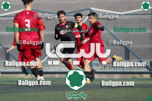 آریو مهر 0–3 پرسپولیس