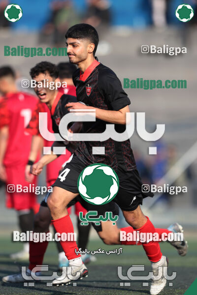 آریو مهر 0–3 پرسپولیس