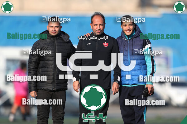آریو مهر 0–3 پرسپولیس