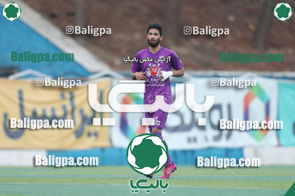 نیروی زمینی 2–1 هوادار