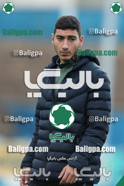 نیروی زمینی 2–1 هوادار