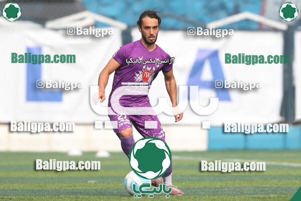 نیروی زمینی 2–1 هوادار