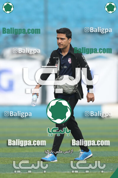 نیروی زمینی 2–1 هوادار