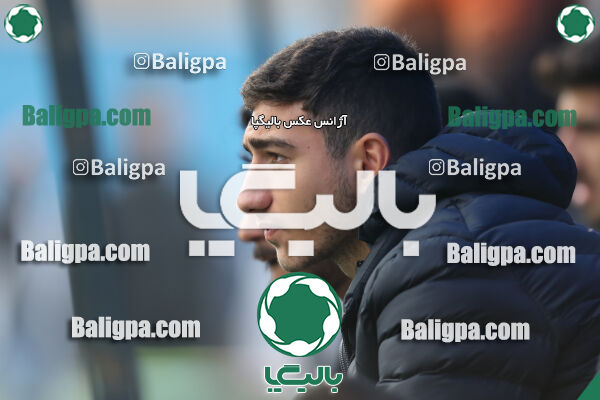 نیروی زمینی 2–1 هوادار
