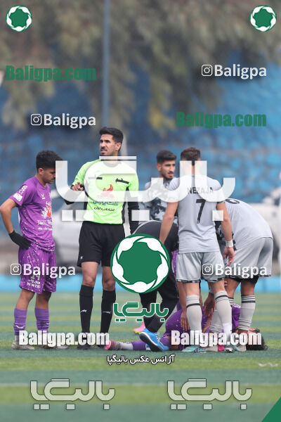 نیروی زمینی 2–1 هوادار