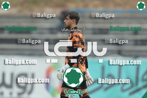 نیروی زمینی 2–1 هوادار