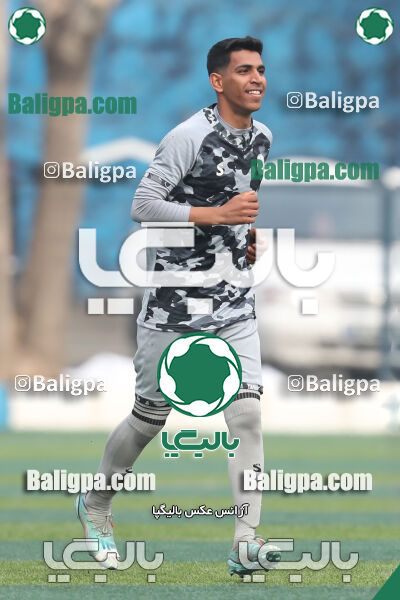 نیروی زمینی 2–1 هوادار
