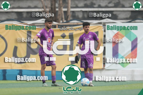 نیروی زمینی 2–1 هوادار