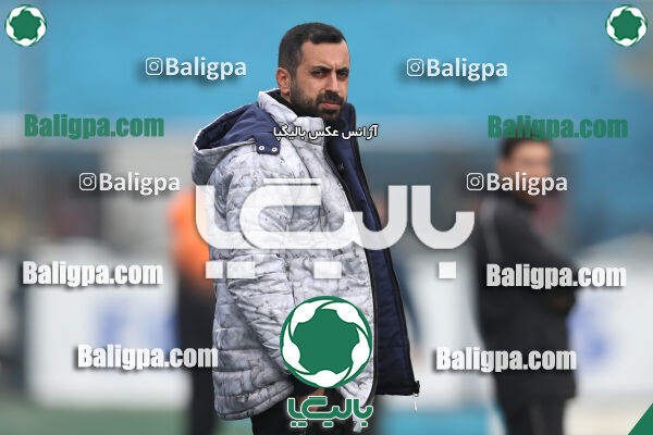 نیروی زمینی 2–1 هوادار