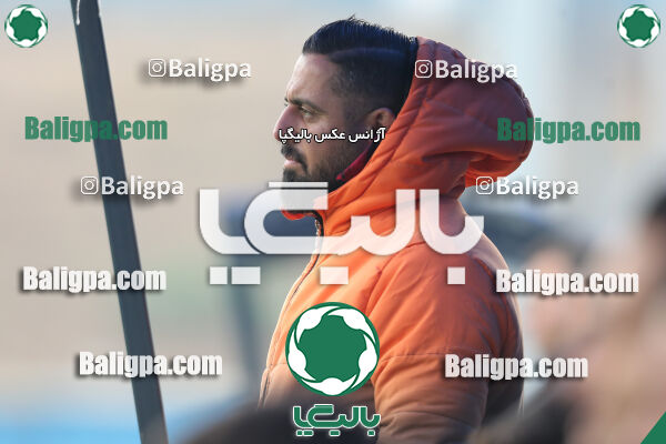 نیروی زمینی 2–1 هوادار