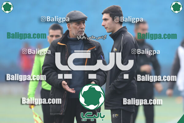 نیروی زمینی 2–1 هوادار