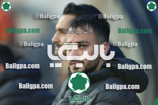 نیروی زمینی 2–1 هوادار