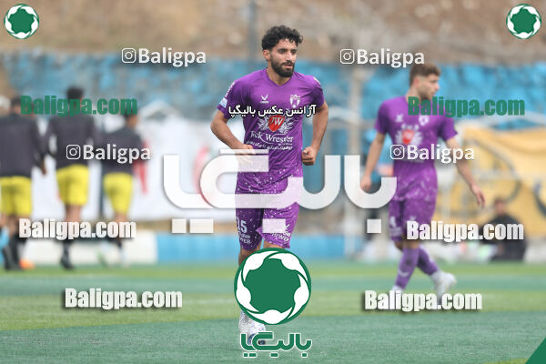 نیروی زمینی 2–1 هوادار
