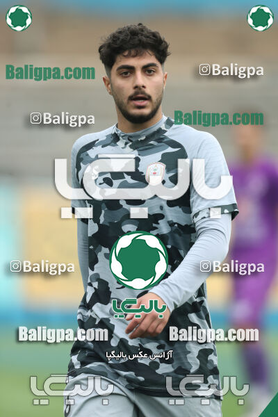 نیروی زمینی 2–1 هوادار