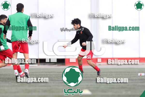 پرسپولیس 1–3 انرژی پیشرو ایرانیان