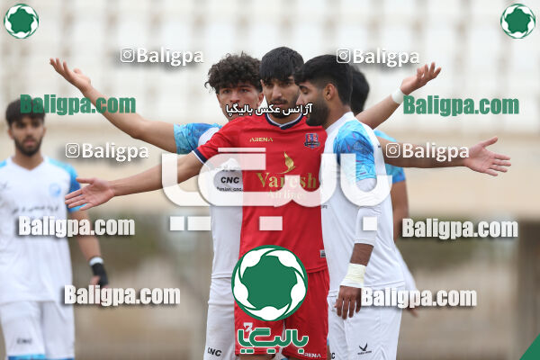 استقلال سیلک ۱ - ۱ نساجی مازندران