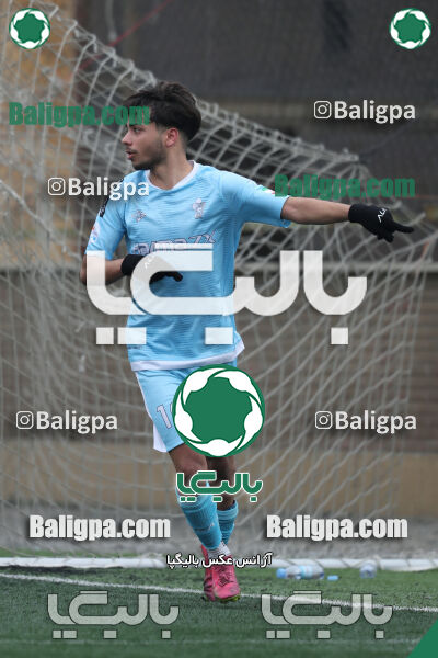 پیکان 2–1 مقاومت