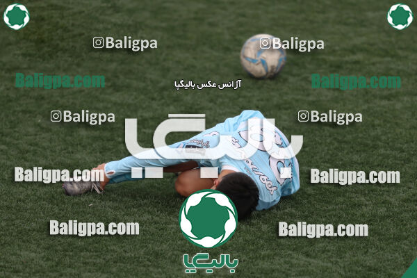 پیکان 2–1 مقاومت