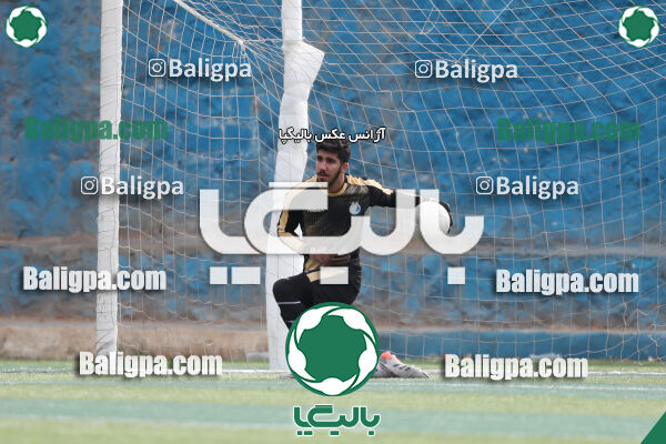 هوادار 1–2 استقلال