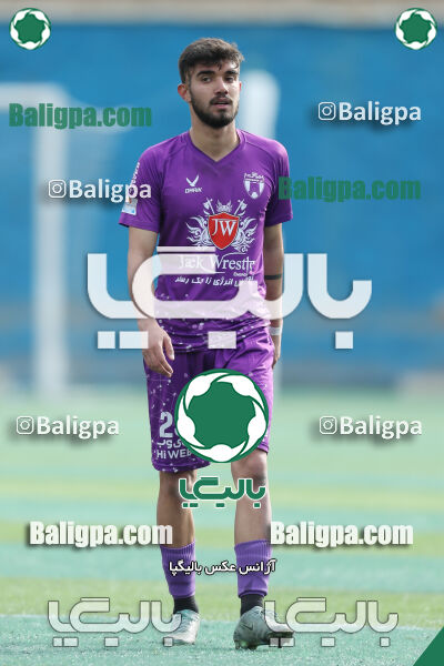 هوادار 1–2 استقلال