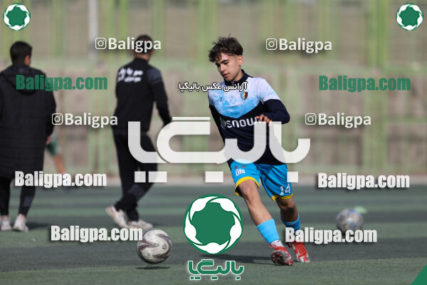 توانا 2–0 استقلال