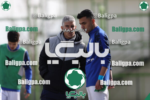 توانا 2–0 استقلال