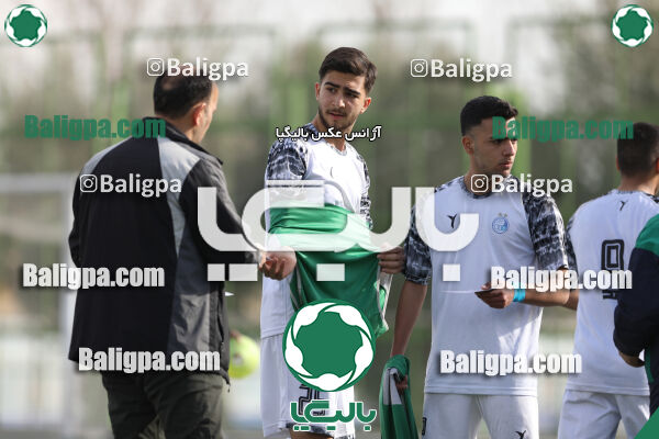 توانا 2–0 استقلال
