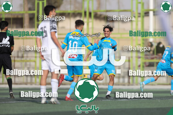 توانا 2–0 استقلال